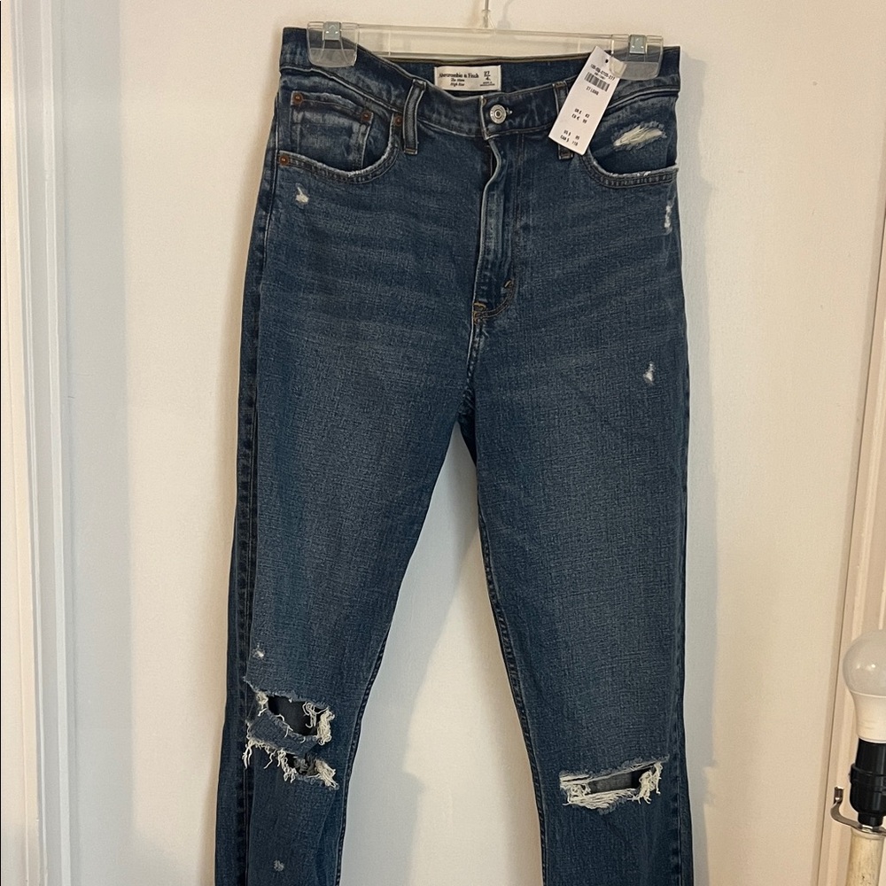 Abercrombie&Fitch NWT High Rise 27 LONG